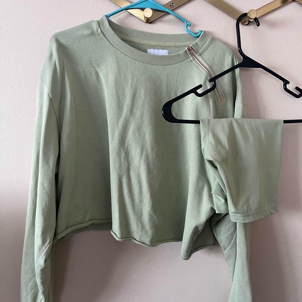 Vici brand athletic wear crew neck and biker short set